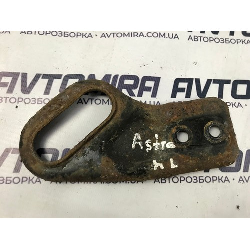 Кронштейн кріплення радіатора лівий Opel Astra H 2004-2010 13153539